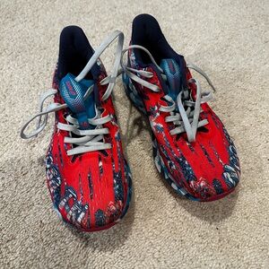 Asics Blue and Pink Sneakers for Athletic Performance